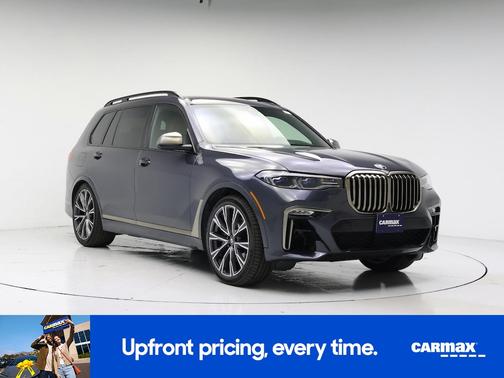 Gray 2021 BMW X7 M50i