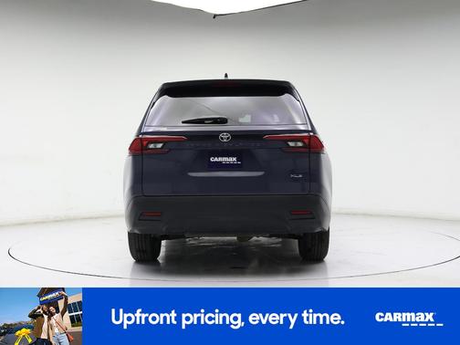 2025 Toyota Grand Highlander LE