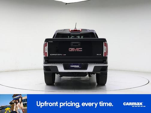 Black 2020 GMC Canyon SLE