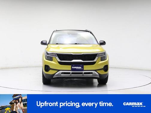 Yellow 2023 Kia Seltos S