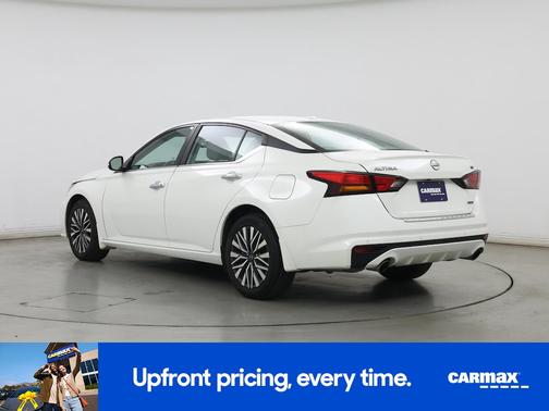 2023 Nissan Altima SV