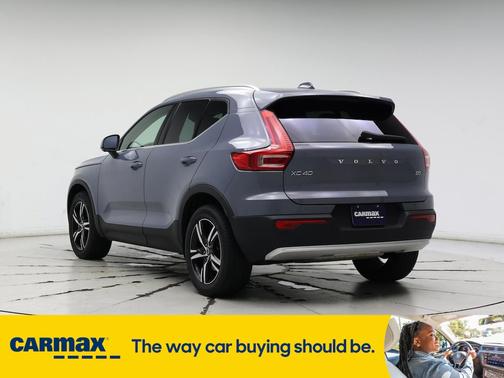 2023 Volvo XC40 B5 Plus Bright Theme