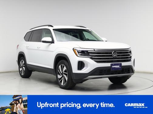 White 2025 Volkswagen Atlas SE w/Tech