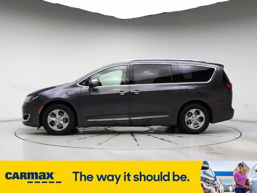 2018 Chrysler Pacifica Hybrid Limited