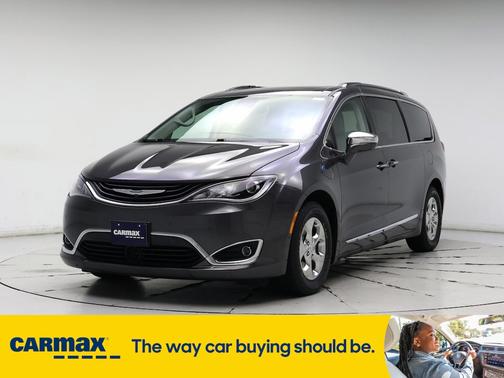 2018 Chrysler Pacifica Hybrid Limited
