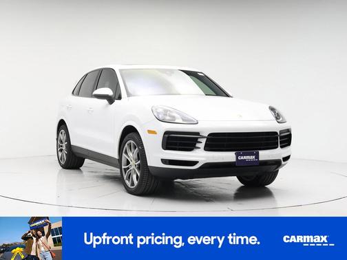 White 2019 Porsche Cayenne