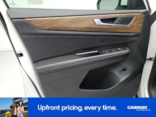 2024 Volkswagen Atlas SE w/Tech