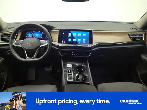 2024 Volkswagen Atlas SE w/Tech