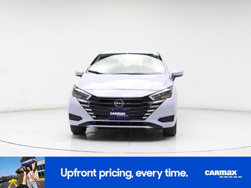 Pearl 2025 Nissan Versa SV