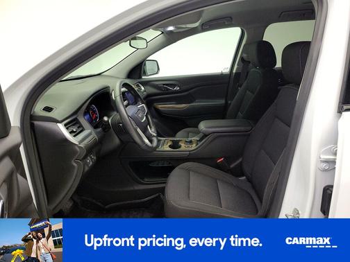 White 2023 GMC Acadia SLE