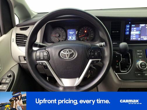 2015 Toyota Sienna LE