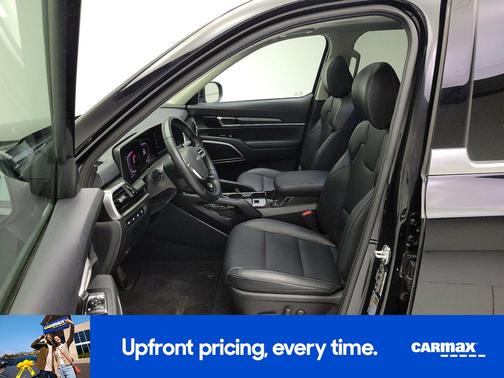 Black 2025 Kia Telluride S