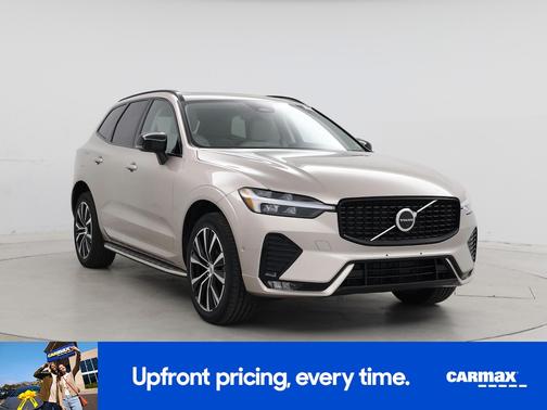 2025 Volvo XC60 B5 Ultra