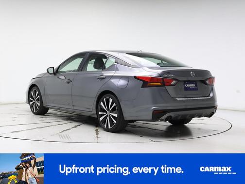 2022 Nissan Altima SR