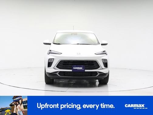 White 2024 Buick Encore GX Preferred
