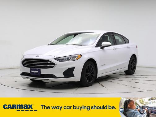 2019 Ford Fusion Hybrid SE