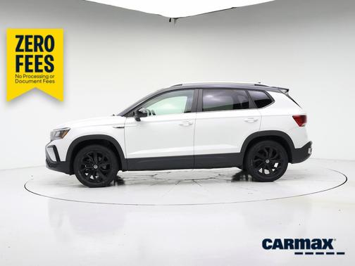 White 2023 Volkswagen Taos SE