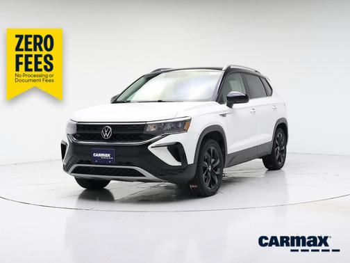 White 2023 Volkswagen Taos SE