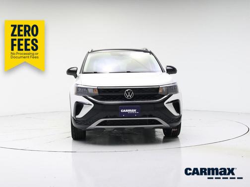 White 2023 Volkswagen Taos SE