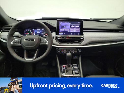 2023 Jeep Compass Latitude Lux