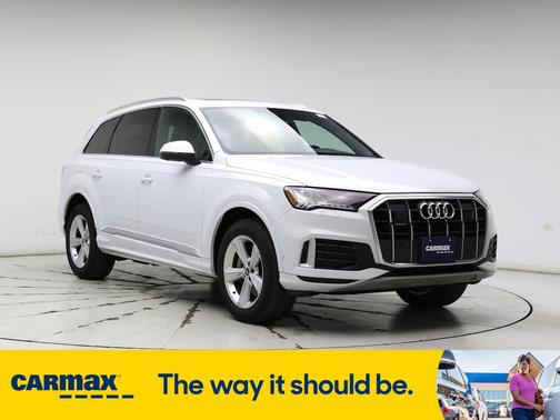 2023 Audi Q7 Premium Plus
