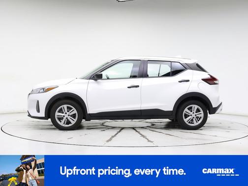 2023 Nissan Kicks S
