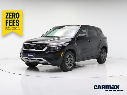 Black 2023 Kia Seltos LX