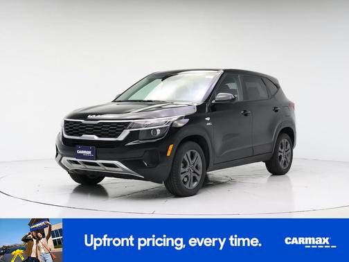 Black 2023 Kia Seltos LX