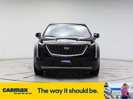 2022 Cadillac XT4 Premium Luxury
