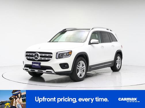 White 2022 Mercedes-Benz GLB 250