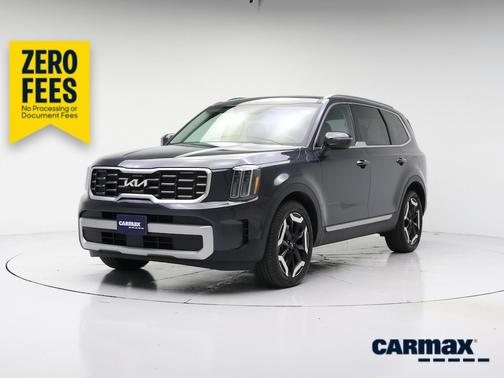 Gray 2023 Kia Telluride S
