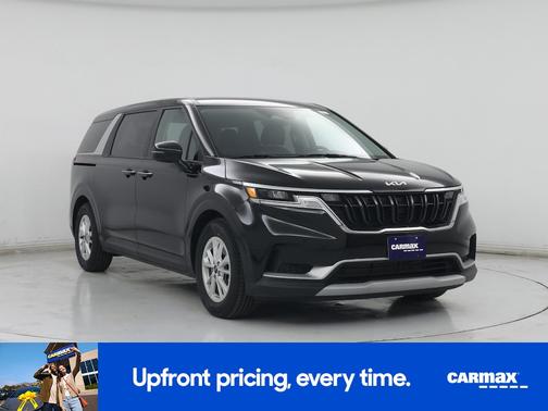 2024 Kia Carnival LX Seat Package