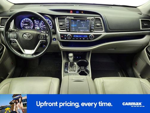 White 2017 Toyota Highlander Limited