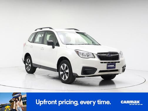 White 2018 Subaru Forester 2.5I