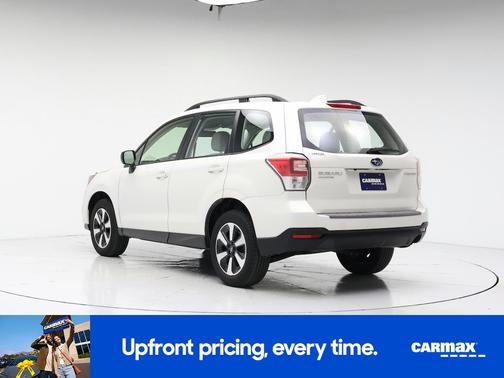 White 2018 Subaru Forester 2.5I