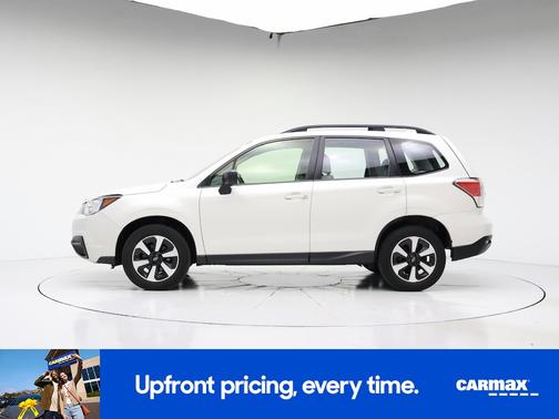 White 2018 Subaru Forester 2.5I