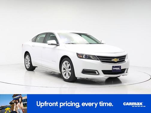 White 2017 Chevrolet Impala LT
