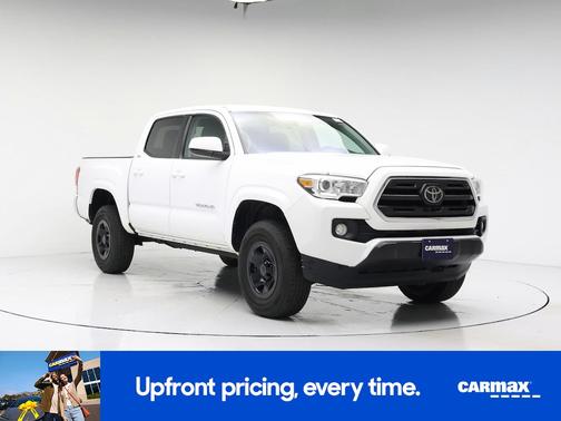 White 2019 Toyota Tacoma SR5