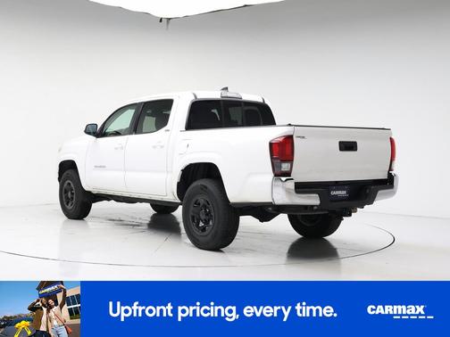 White 2019 Toyota Tacoma SR5