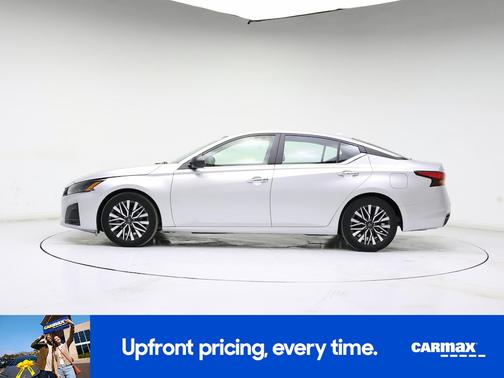 Silver 2024 Nissan Altima SV