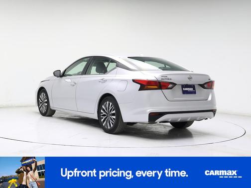 Silver 2024 Nissan Altima SV