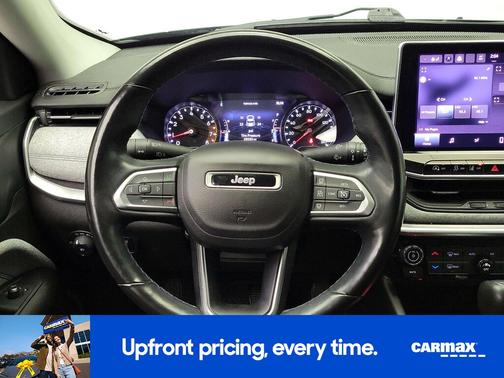 Black 2022 Jeep Compass Latitude