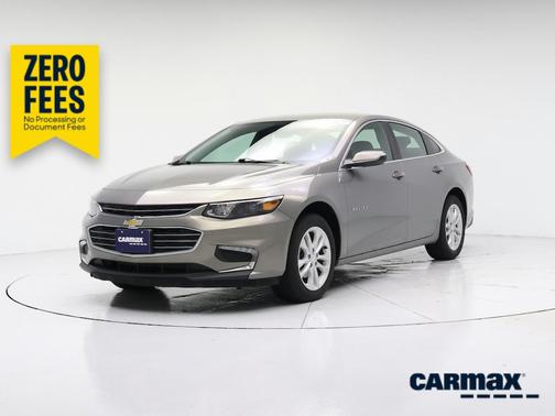 Gray 2018 Chevrolet Malibu LT