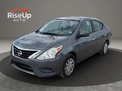2016 Nissan Versa 1.6 SV