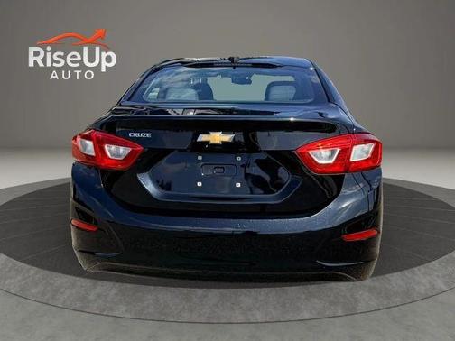 Black 2017 Chevrolet Cruze LS
