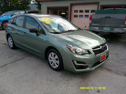 2016 Subaru Impreza 2.0i