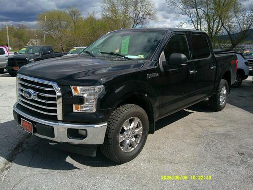Black 2017 Ford F-150 XLT