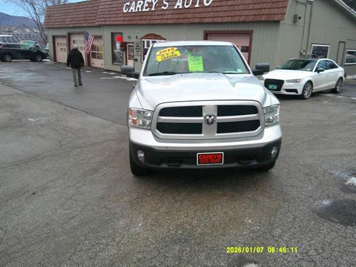 2015 RAM 1500 Outdoorsman 4x4 4dr Crew Cab 5.5 ft. SB Pickup