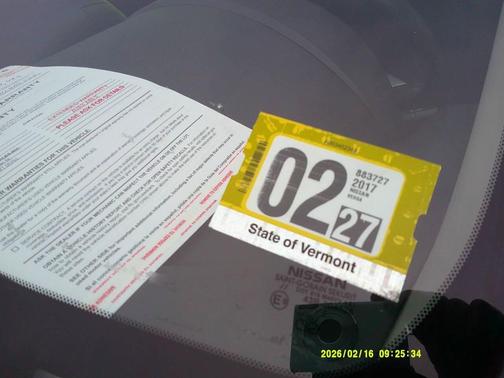 2017 Nissan Versa 1.6 S+