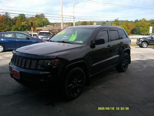 2017 Jeep Grand Cherokee Altitude